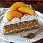 Pfirsichtorte mit Mohn