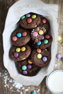 Schokoladen Cookies mit Smarties 25 Schokoladen Cookies mit Smarties
